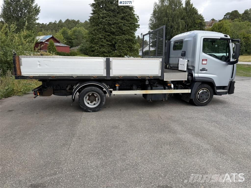 Renault D 4x2 tipper truck 7.5 tons Tippbil
