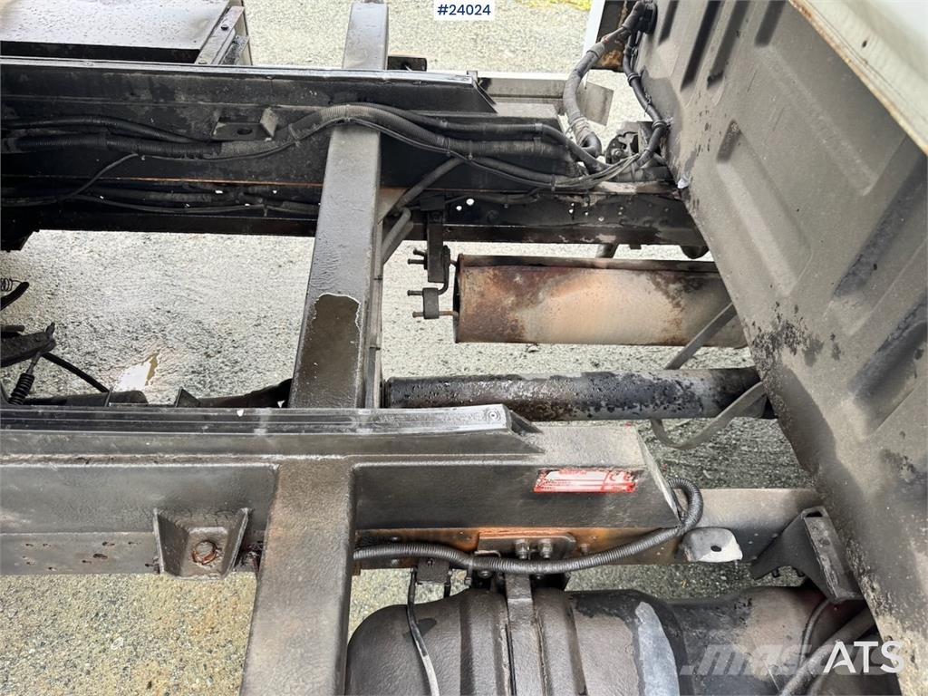 Renault Maxity Tipper Truck – 135,000 km – 3-Way Tipping W Tippbil