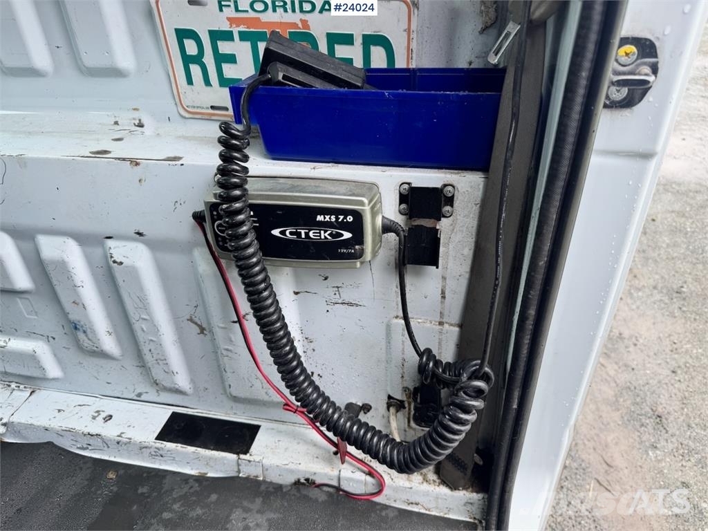 Renault Maxity Tipper Truck – 135,000 km – 3-Way Tipping W Tippbil