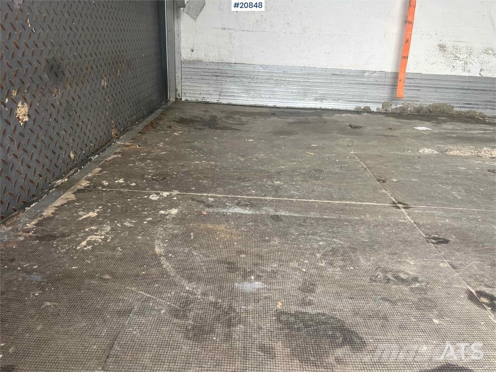 Renault midlum Camiones con caja de remolque