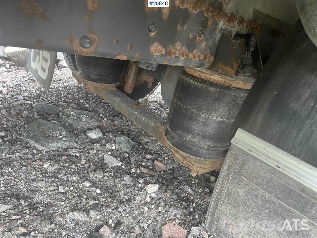 Renault midlum Camiones con caja de remolque