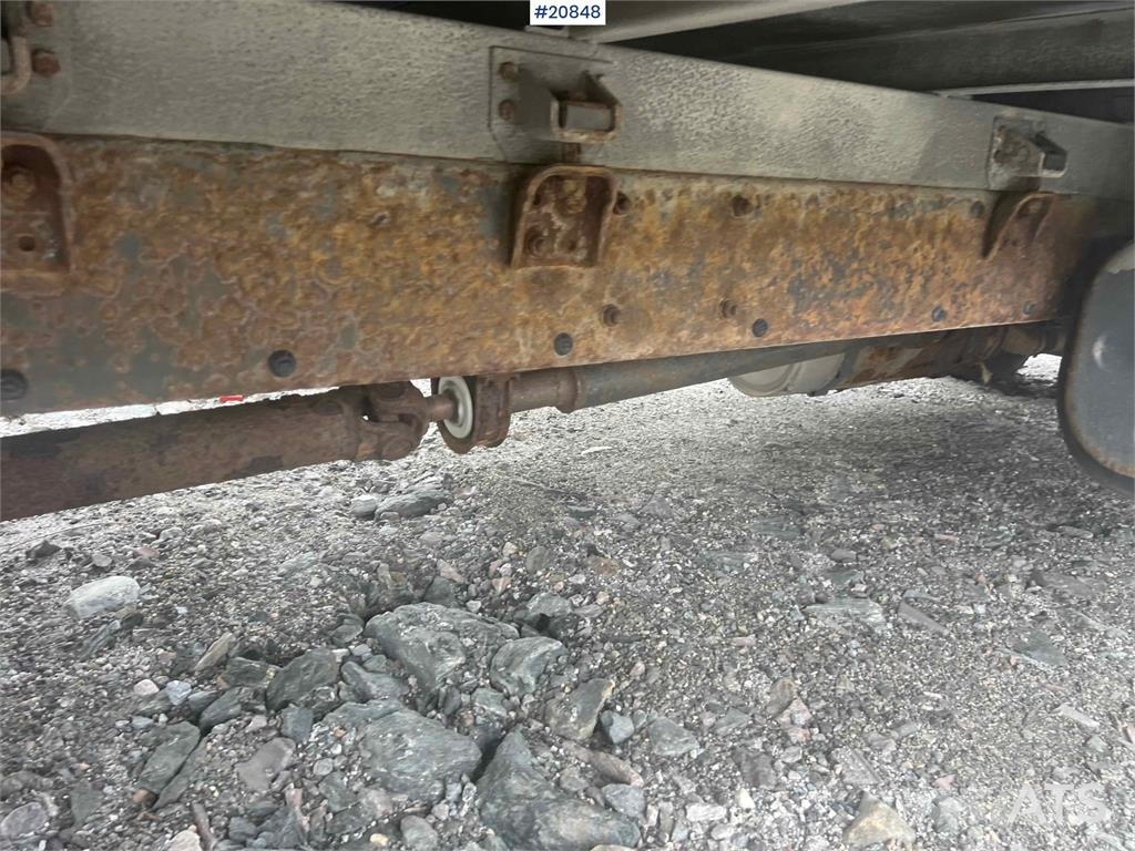 Renault midlum Camiones con caja de remolque