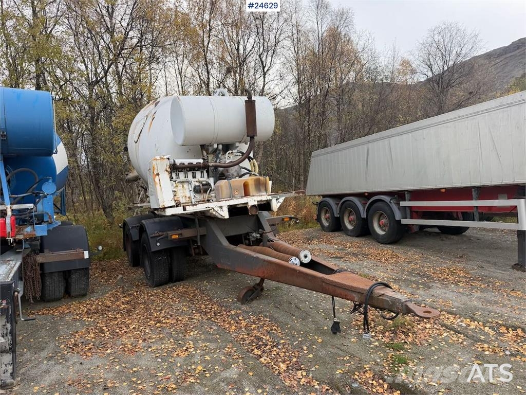 RKP PHV-205 concrete trailer with Mosstec drum Concrete accessories