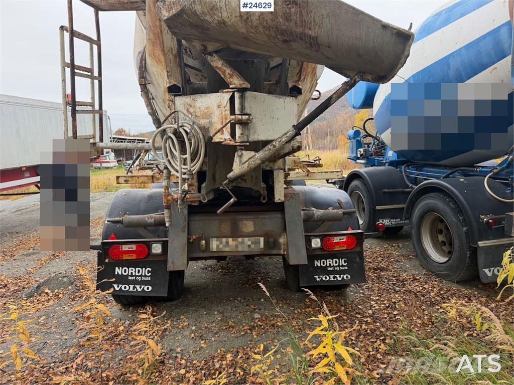 RKP PHV-205 concrete trailer with Mosstec drum Concrete accessories