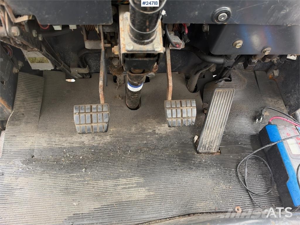 Samsung SF250 Forklift – Only 1,980 Hours! Carretillas diesel