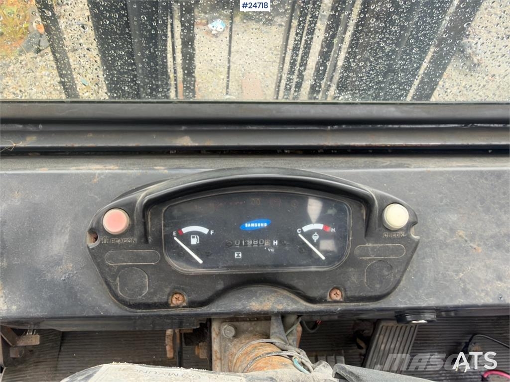 Samsung SF250 Forklift – Only 1,980 Hours! Carretillas diesel