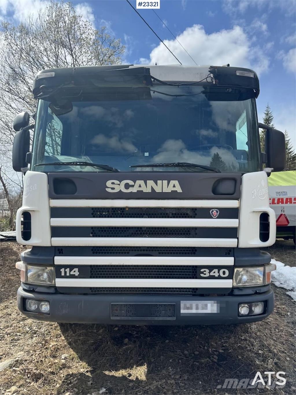 Scania 114 with tank. Camiones cisternas