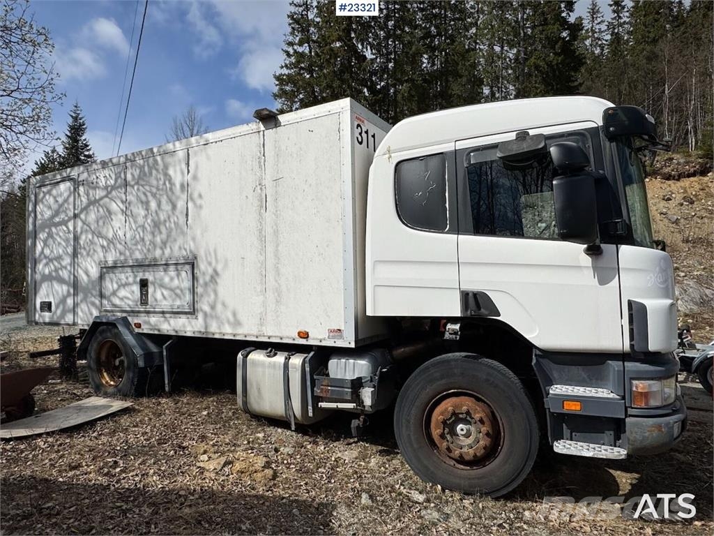 Scania 114 with tank. Camiones cisternas