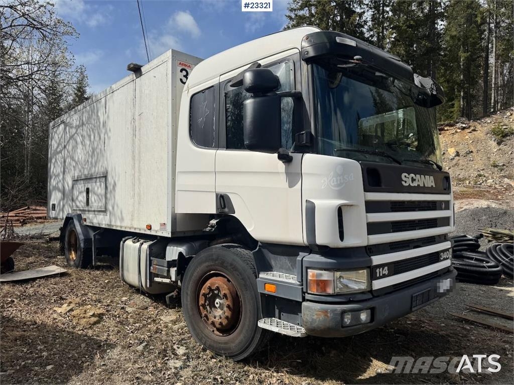 Scania 114 with tank. Camiones cisternas