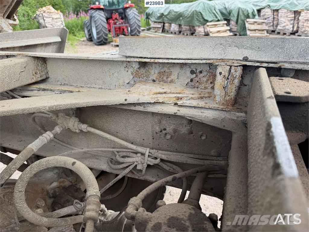 Scania 82M 4x2 Tipper truck – Veteran – Not EU-approved Camiones bañeras basculantes o volquetes