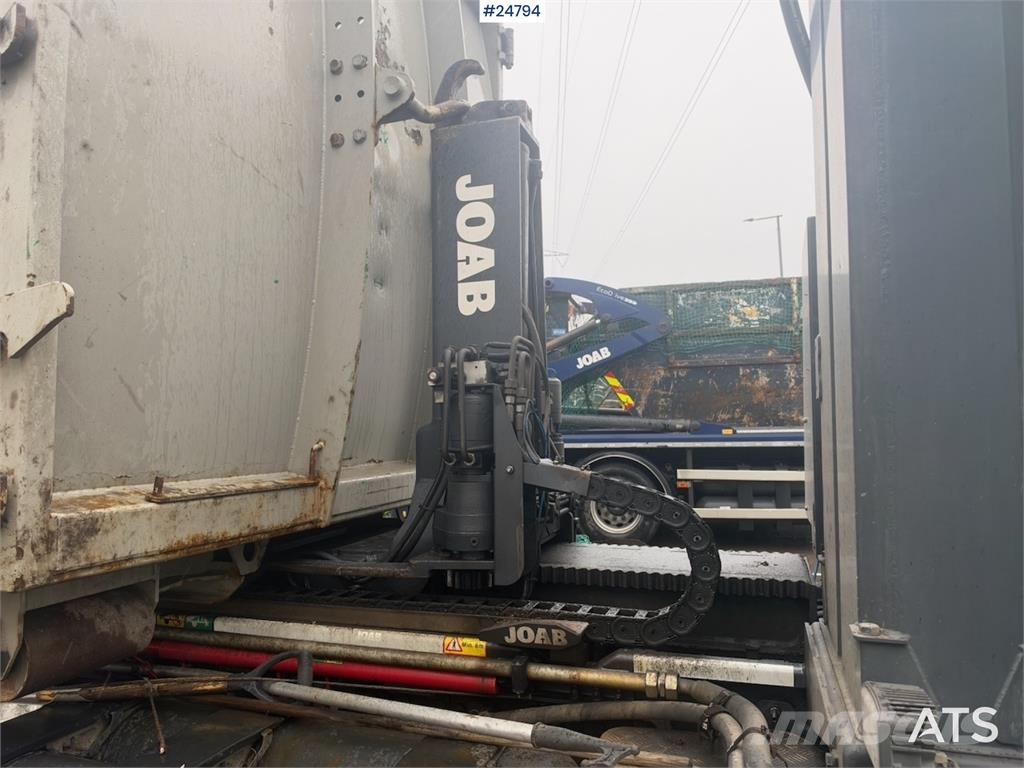 Scania G410 6x2 Hook Truck - Gas Truck アームロール