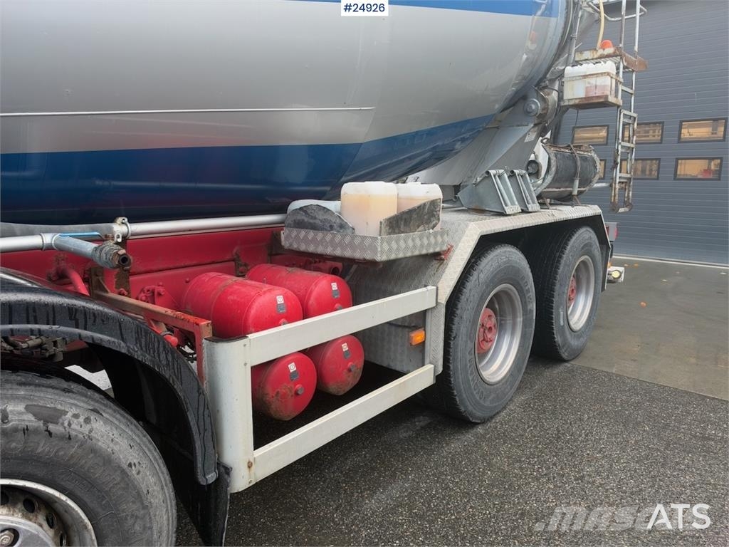 Scania G480 8x4 Concrete mixer truck with Liebherr bodywo Betonvežiai