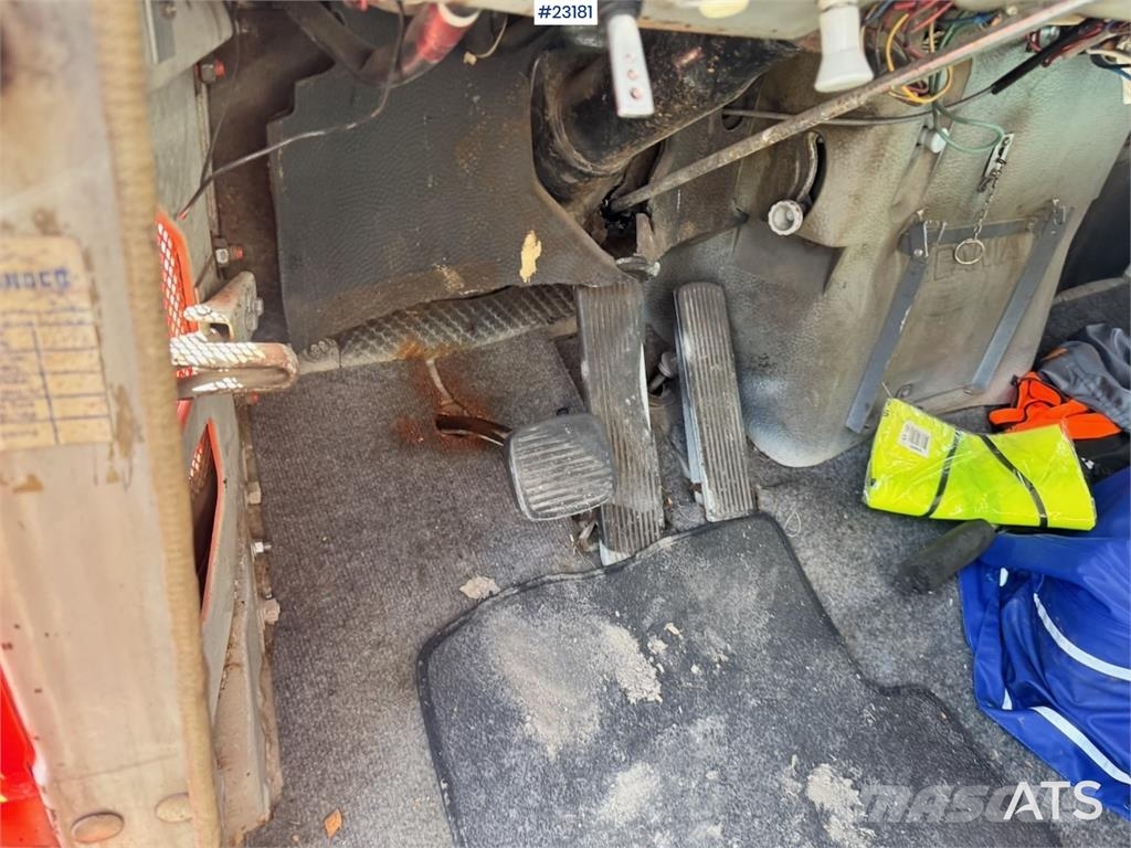 Scania LS110 Bonnet Truck – Tipper/Crane Truck – HIAB 650 Kranbil