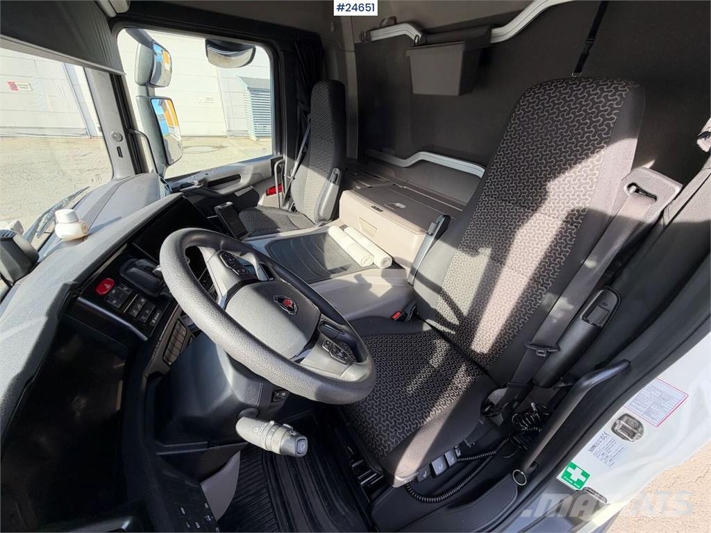 Scania P280 4x2 Box truck – CNG gas Фургони