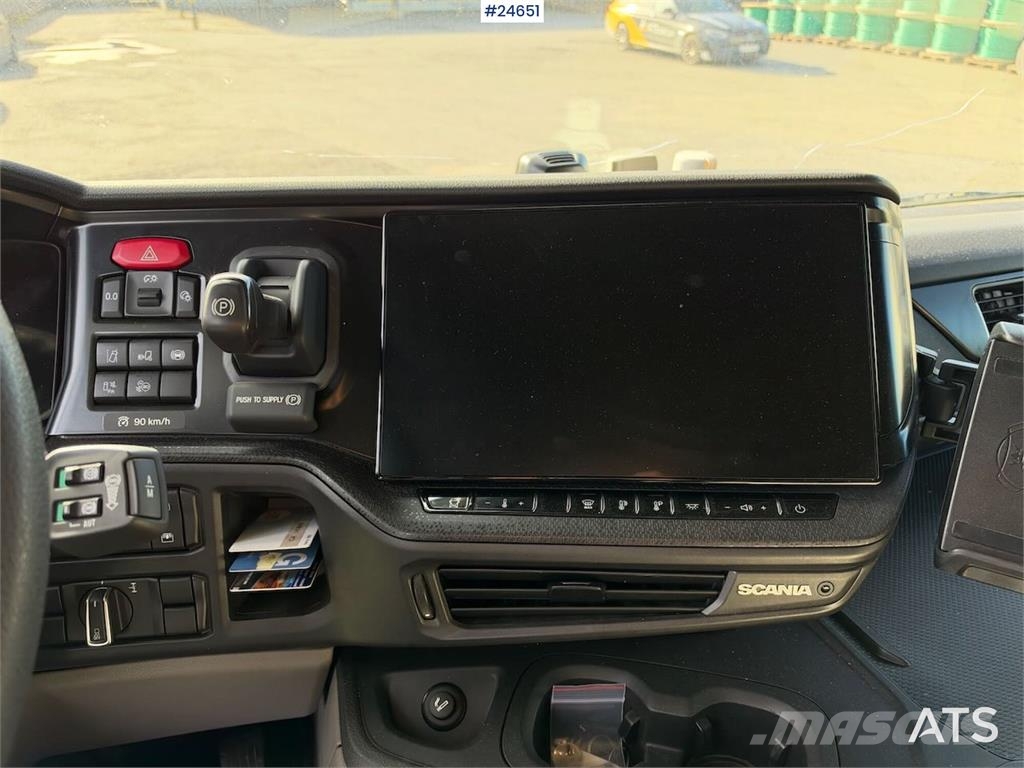 Scania P280 4x2 Box truck – CNG gas Фургони