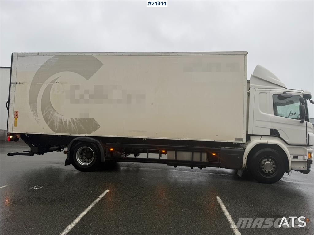 Scania P280 Box truck with full side opening and tail lif شاحنات ذات هيكل صندوقي