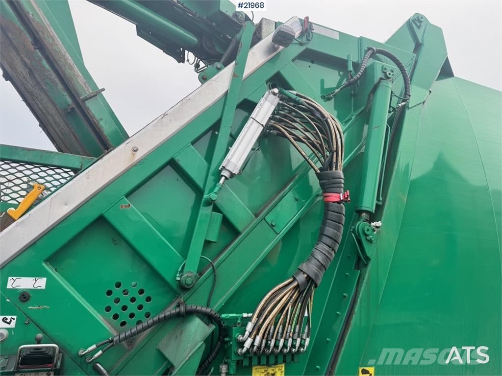 Scania P340 LPG 6x2 Waste Collection Truck with Crane Camiones de basura