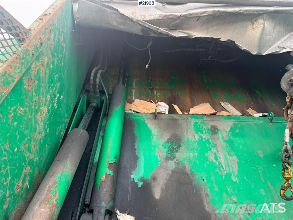Scania P340 LPG 6x2 Waste Collection Truck with Crane Camiones de basura