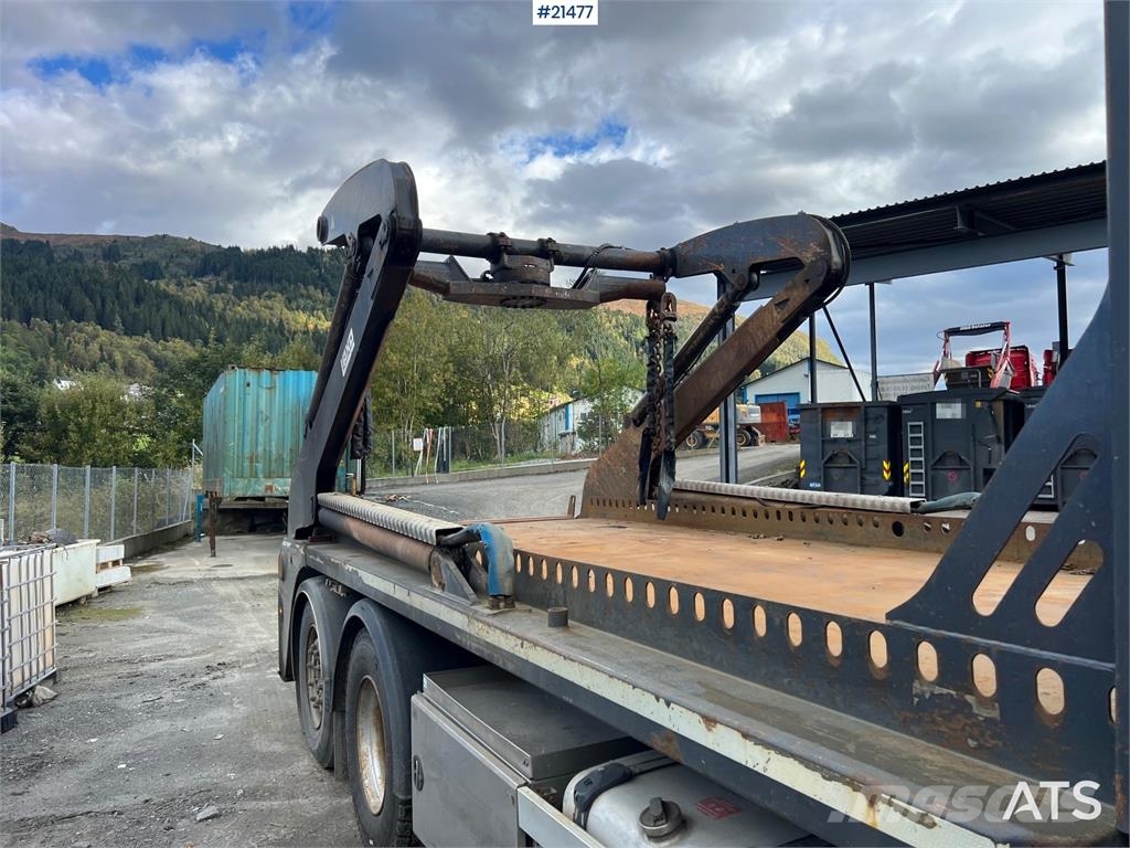 Scania P360 Liftdumper m/ rotator Camiones portacubetas