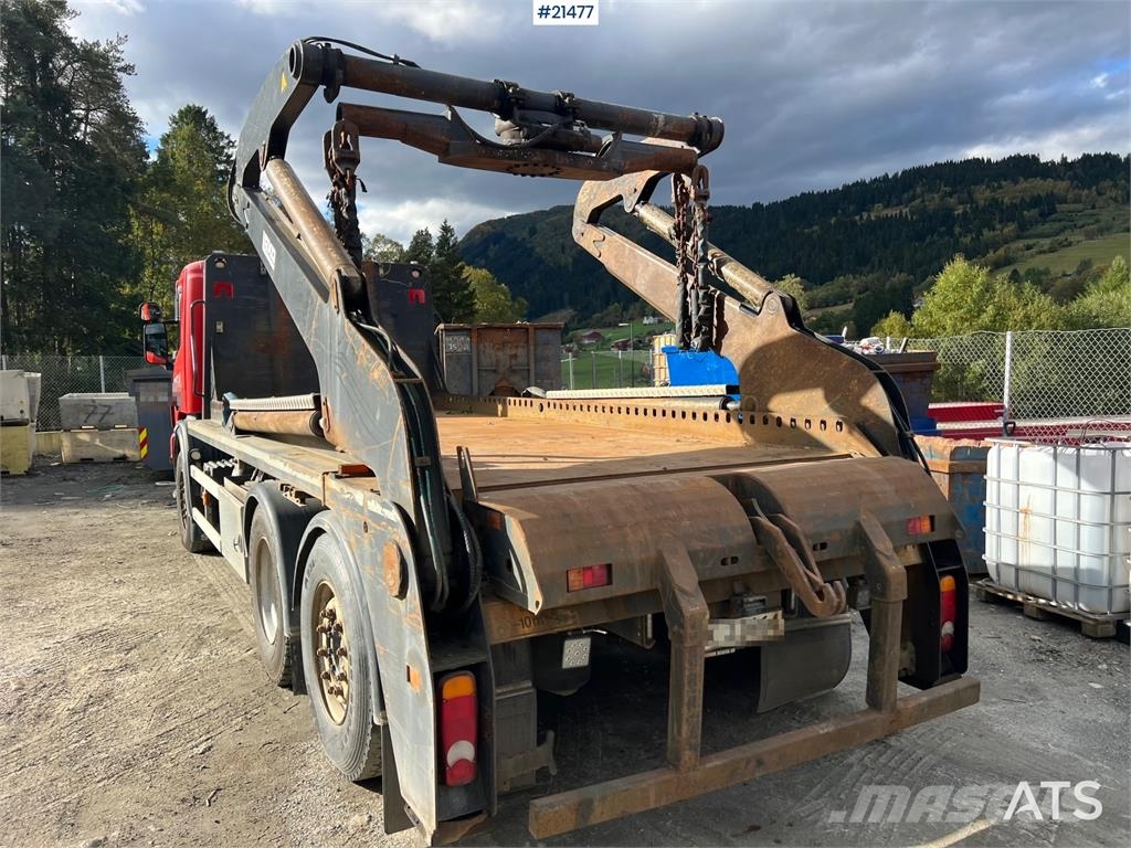Scania P360 Liftdumper m/ rotator Camiones portacubetas
