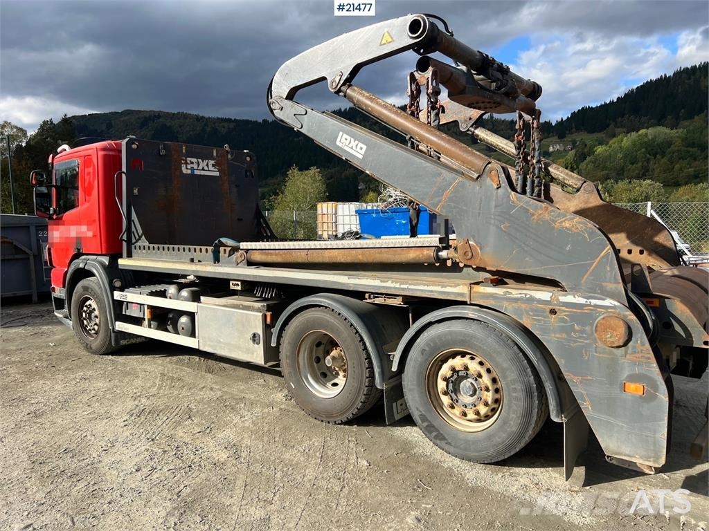 Scania P360 Liftdumper m/ rotator Camiones portacubetas