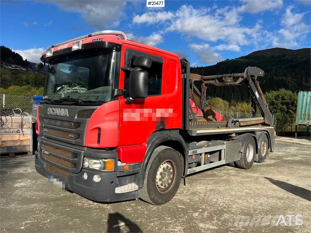 Scania P360 Liftdumper m/ rotator Camiones portacubetas