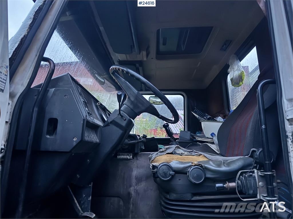 Scania P92 Crane Truck with HIAB 071 Rear-Mounted Crane Kamioni sa kranom