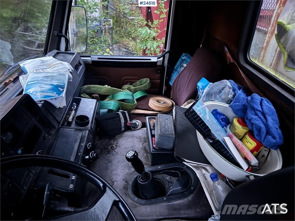 Scania P92 Crane Truck with HIAB 071 Rear-Mounted Crane Kamioni sa kranom