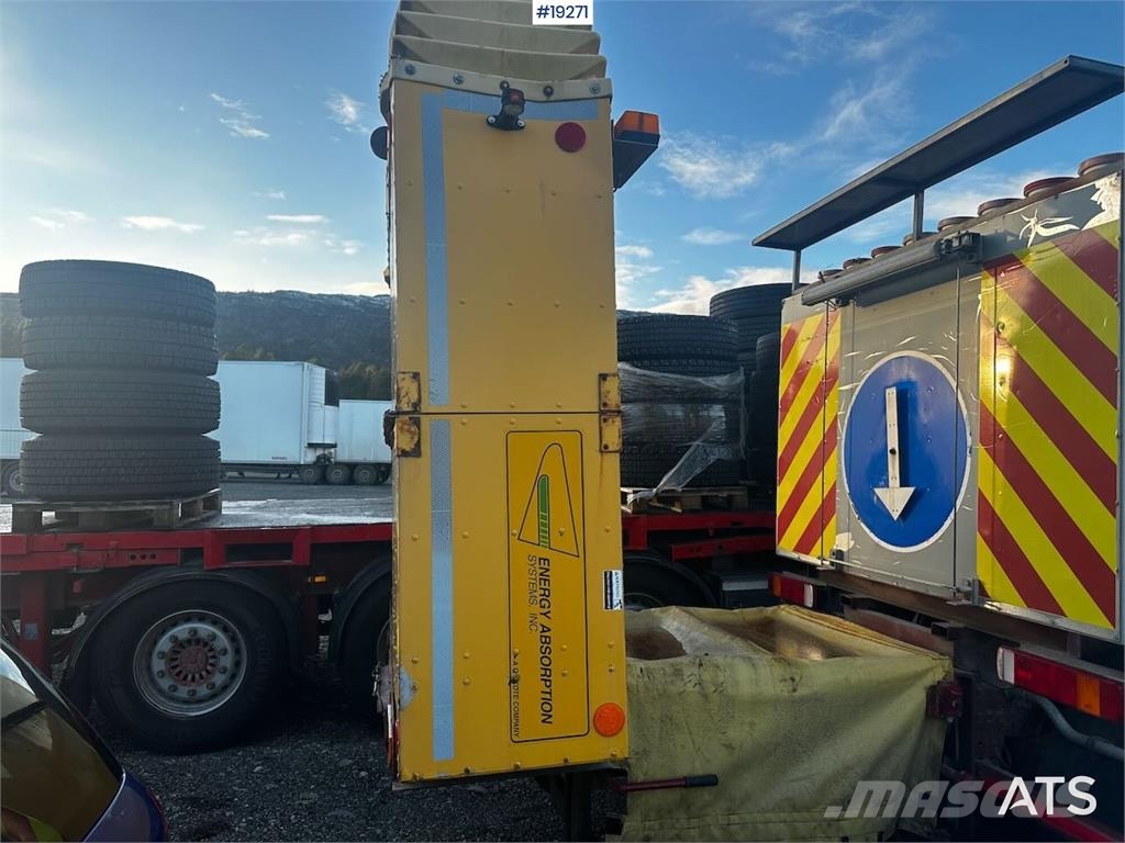 Scania P94 truck. Low km. Vehículos municipales multiusos