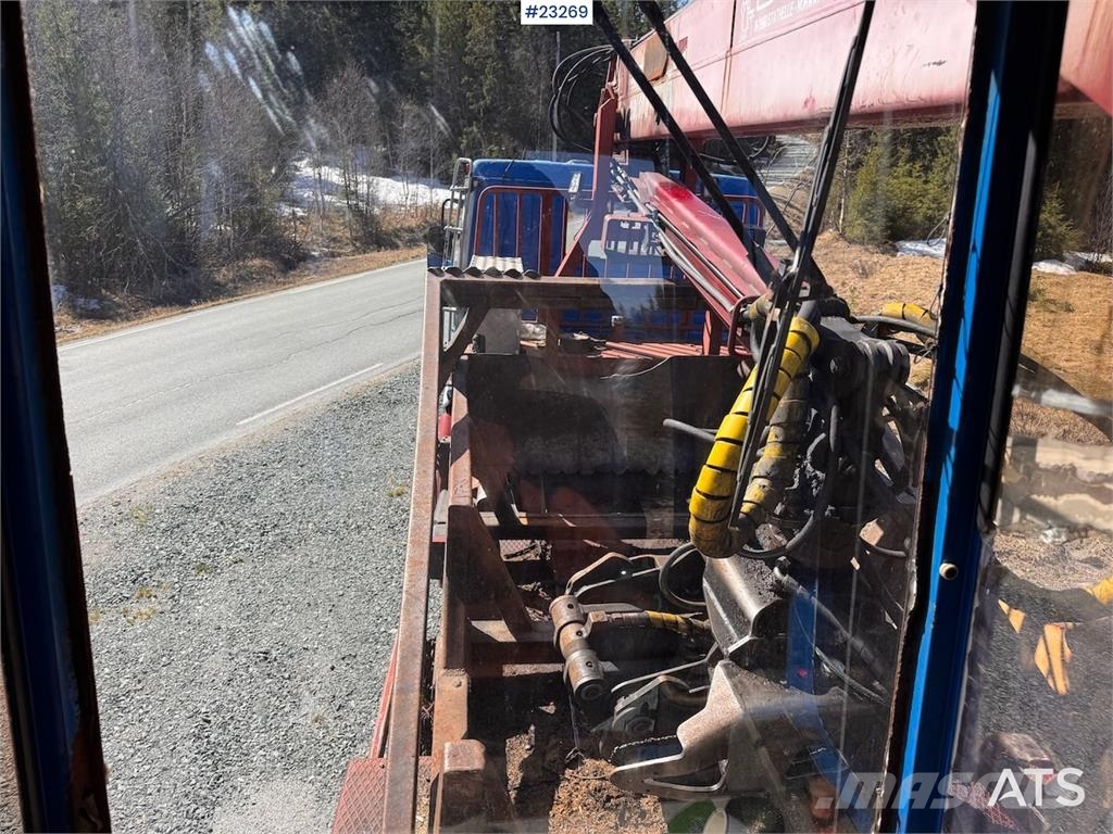Scania R112 Truck with Crane and Saw Camiones grúa
