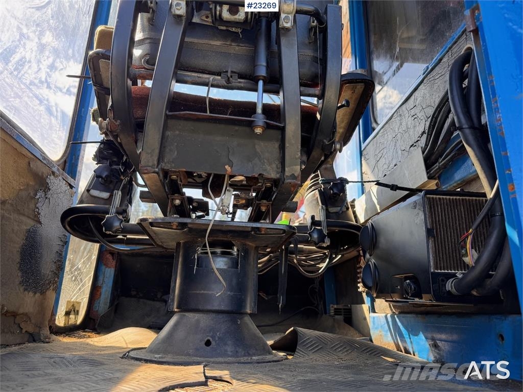 Scania R112 Truck with Crane and Saw Camiones grúa