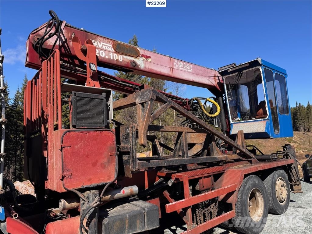 Scania R112 Truck with Crane and Saw Camiones grúa