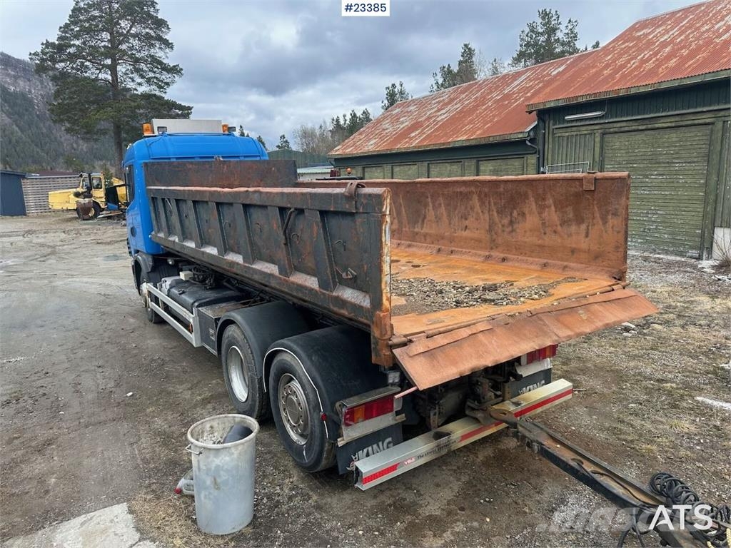 Scania R124/400 hook truck w/ 26T hook and box. WATCH VID Vinçli kamyonlar