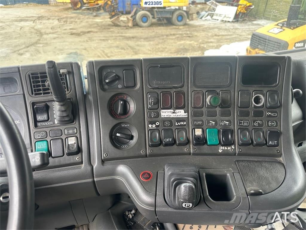 Scania R124/400 hook truck w/ 26T hook and box. WATCH VID Vinçli kamyonlar