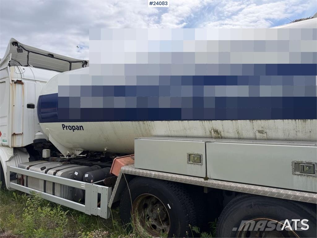 Scania R124 6x2 tanker truck. Can be purchased as a chass Camiones cisternas