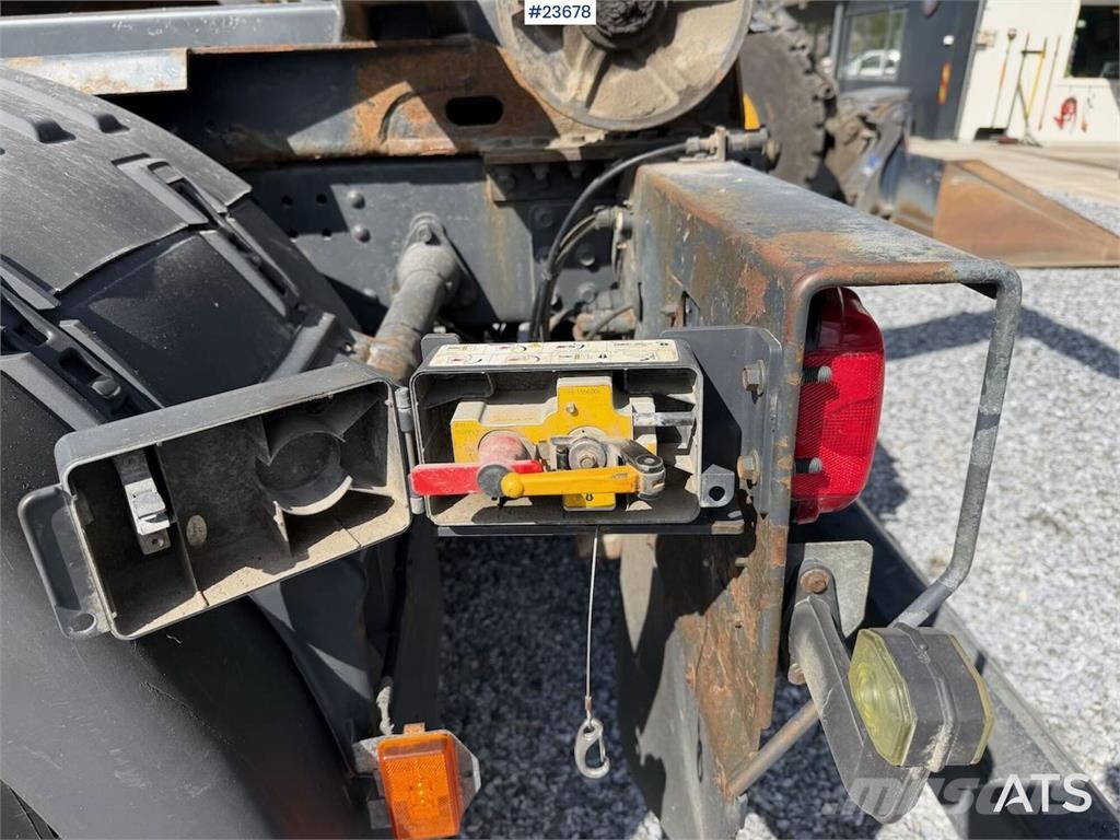 Scania R480 6x2 hook truck w/ crane hydraulics and replac Camiones elevadores de gancho
