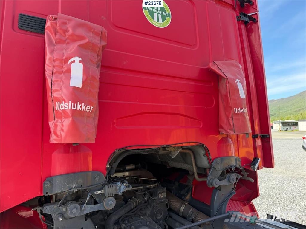 Scania R480 6x2 hook truck w/ crane hydraulics and replac Camiones elevadores de gancho