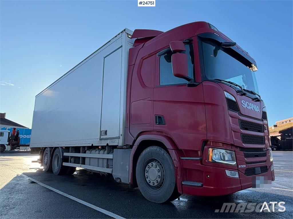 Scania R500 6x2 Box truck - Hiab 13 t/m crane Caminhões baú