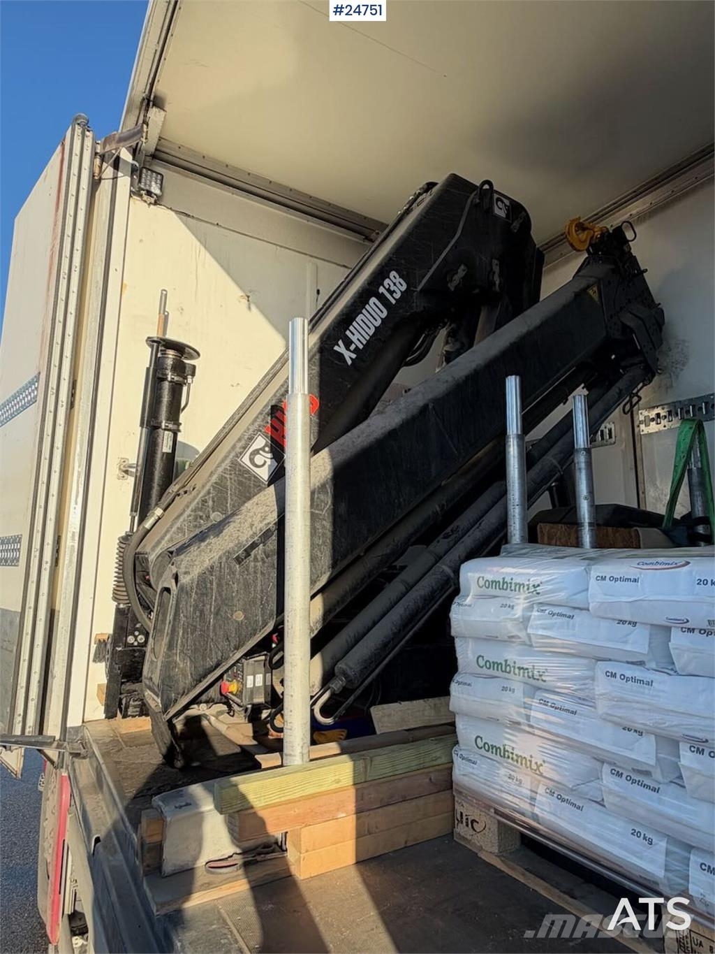 Scania R500 6x2 Box truck - Hiab 13 t/m crane Caminhões baú