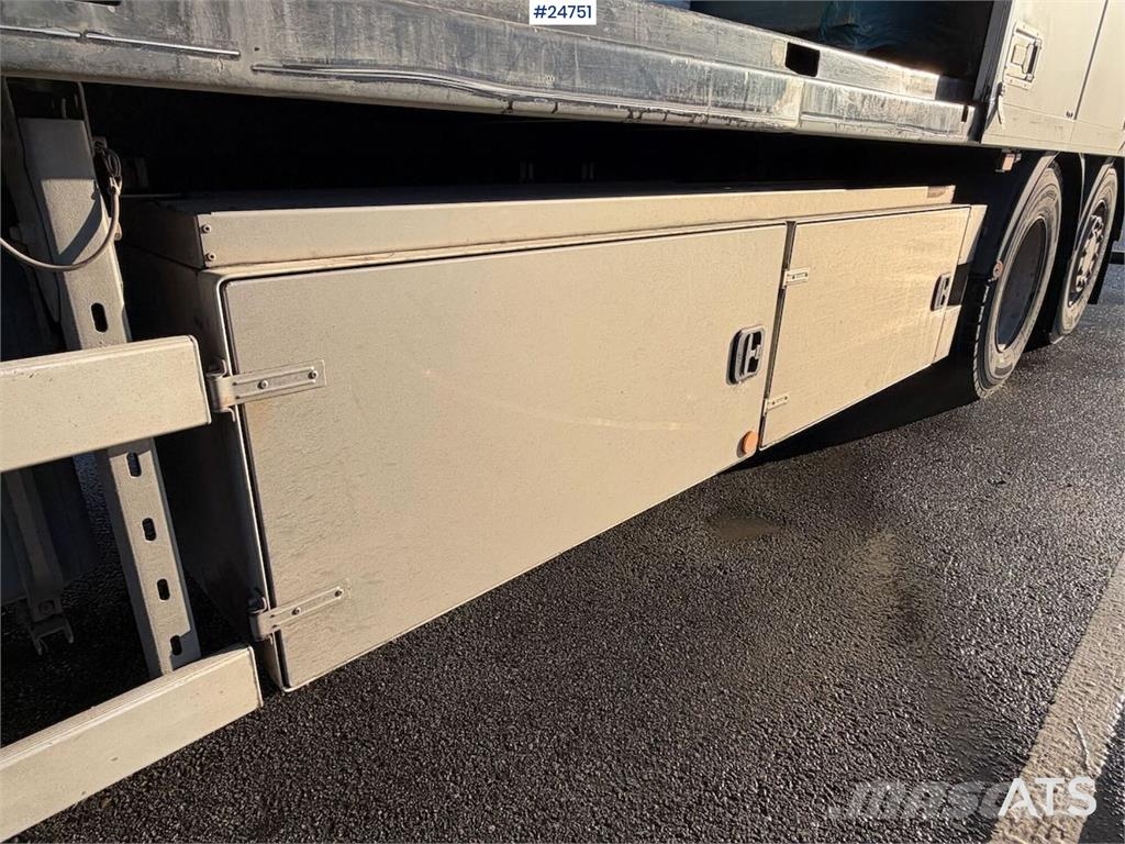 Scania R500 6x2 Box truck - Hiab 13 t/m crane Caminhões baú
