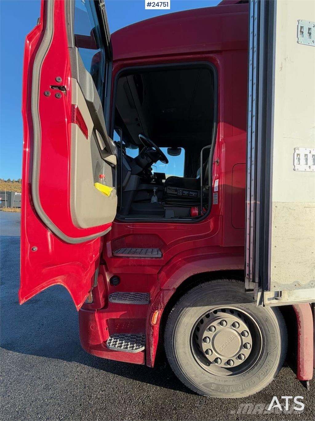 Scania R500 6x2 Box truck - Hiab 13 t/m crane Caminhões baú