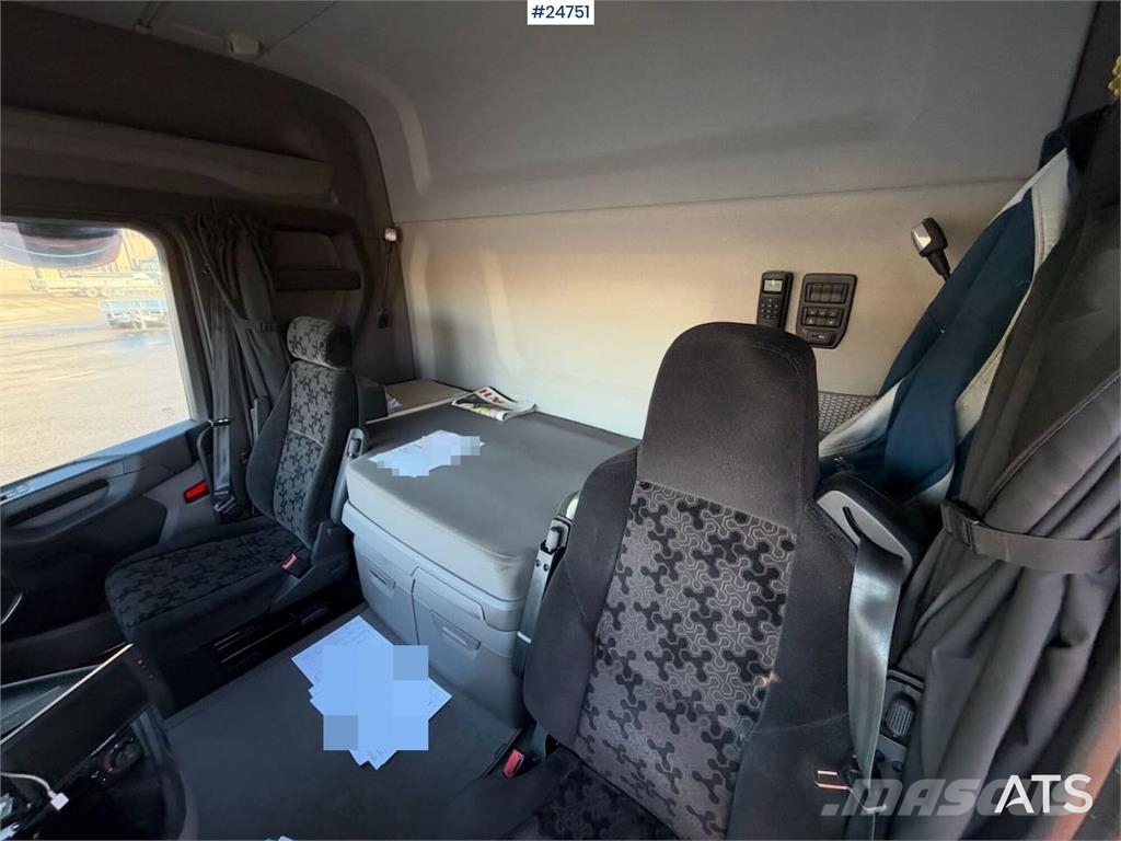 Scania R500 6x2 Box truck - Hiab 13 t/m crane Caminhões baú