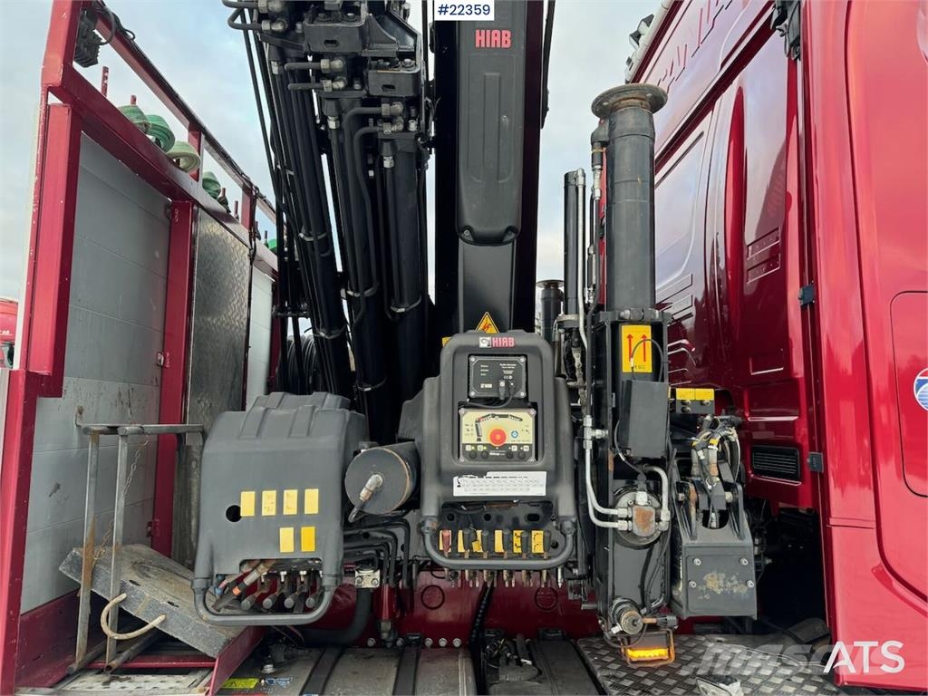 Scania R500 6x2 crane truck w/ 47 t/m Hiab crane with jib Camiones grúa