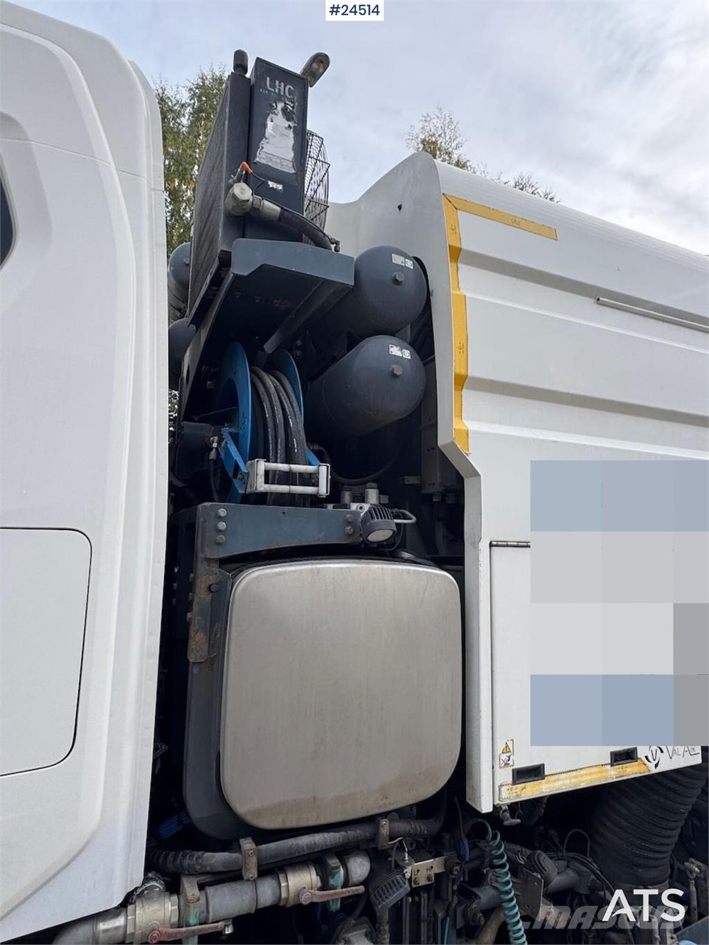 Scania R500 6x2 Suction Sweeper – Valair Body Sweeper trucks
