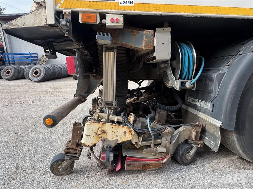 Scania R500 6x2 Suction Sweeper – Valair Body Sweeper trucks