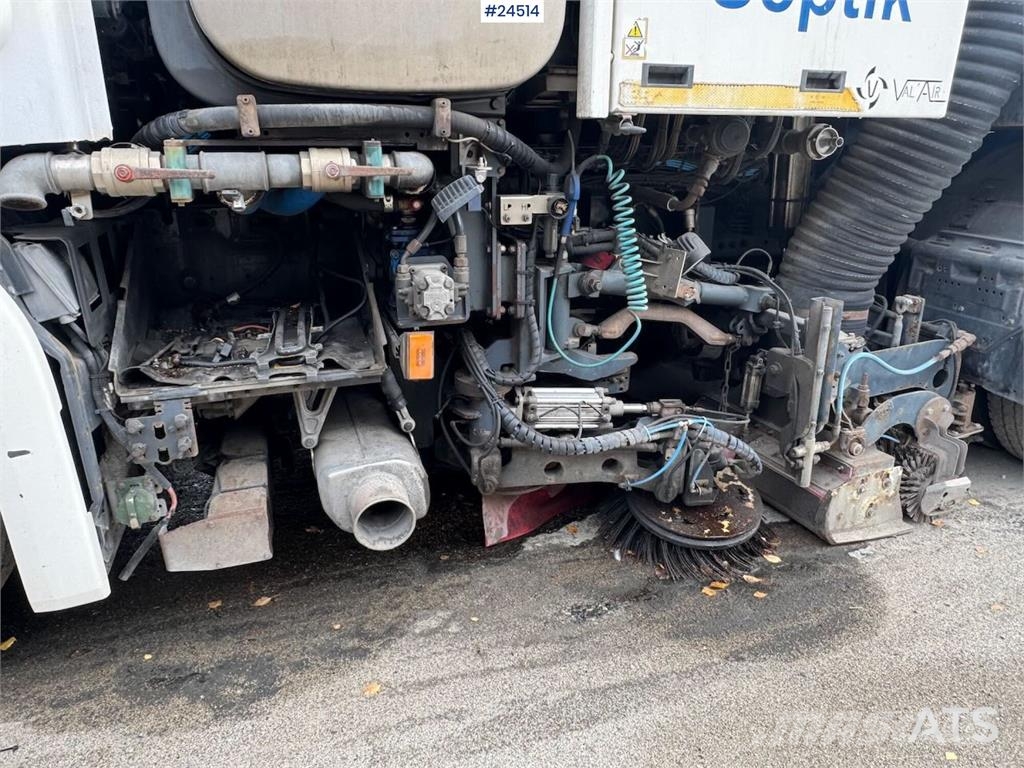 Scania R500 6x2 Suction Sweeper – Valair Body Sweeper trucks