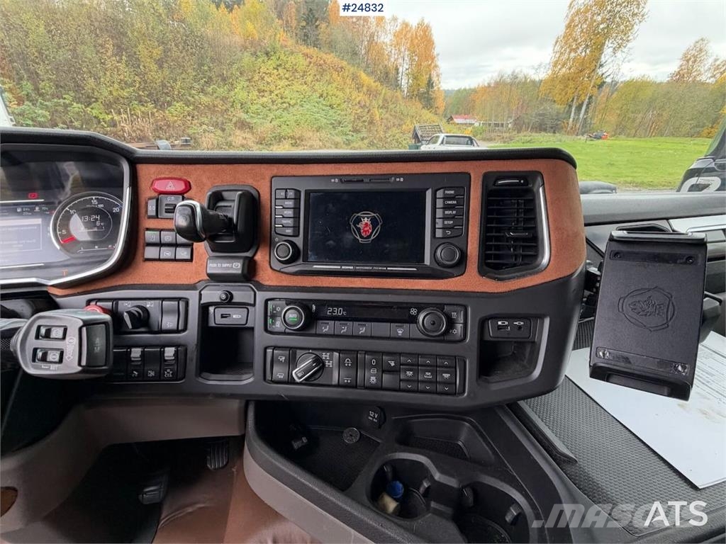 Scania R500 6x4 Tipper truck with snow plough equipment Kiperi kamioni