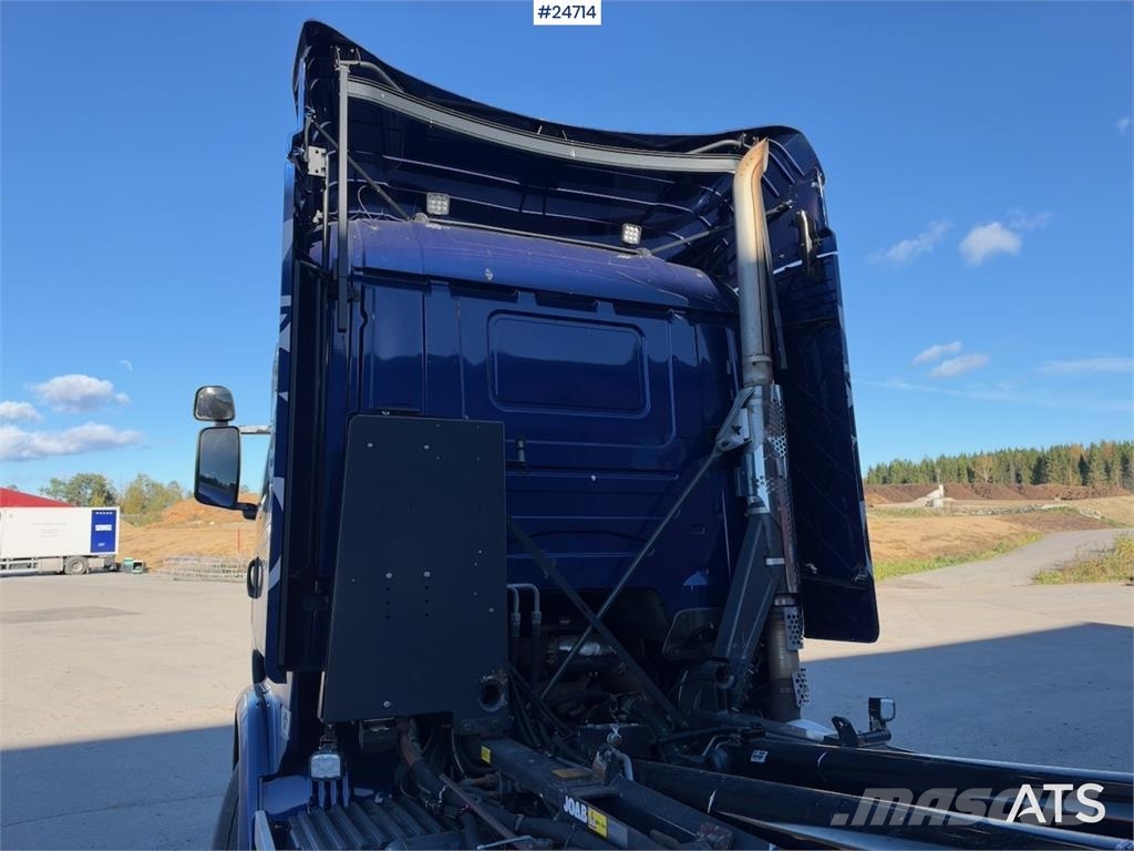 Scania R520 6x4 Hooklift Truck with JOAB Body WATCH VIDEO Rol kiper kamioni sa kukom za podizanje tereta
