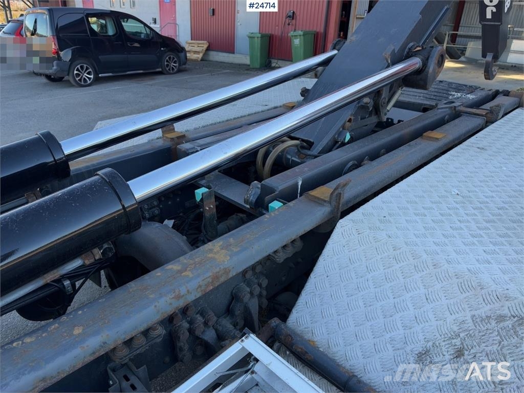 Scania R520 6x4 Hooklift Truck with JOAB Body WATCH VIDEO Rol kiper kamioni sa kukom za podizanje tereta