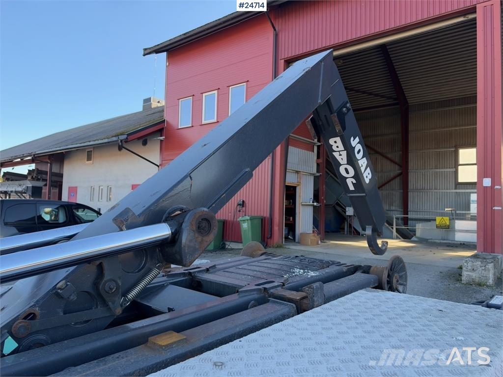 Scania R520 6x4 Hooklift Truck with JOAB Body WATCH VIDEO Rol kiper kamioni sa kukom za podizanje tereta